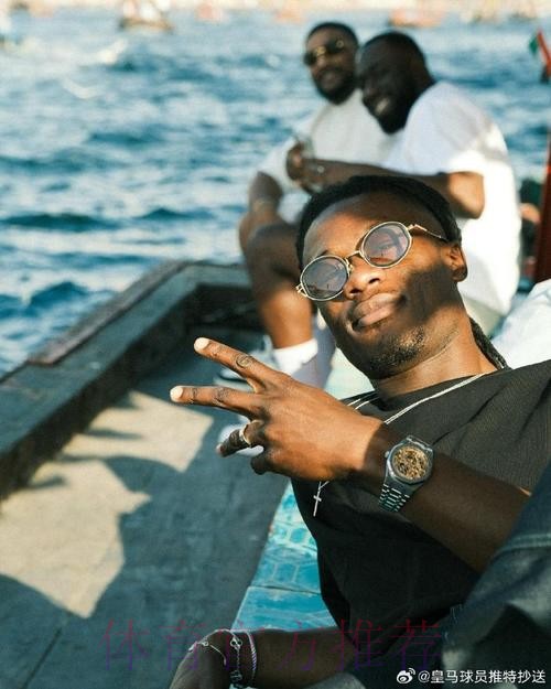 西媒:卡马文加想要更多出场时间 老佛爷经常夸他